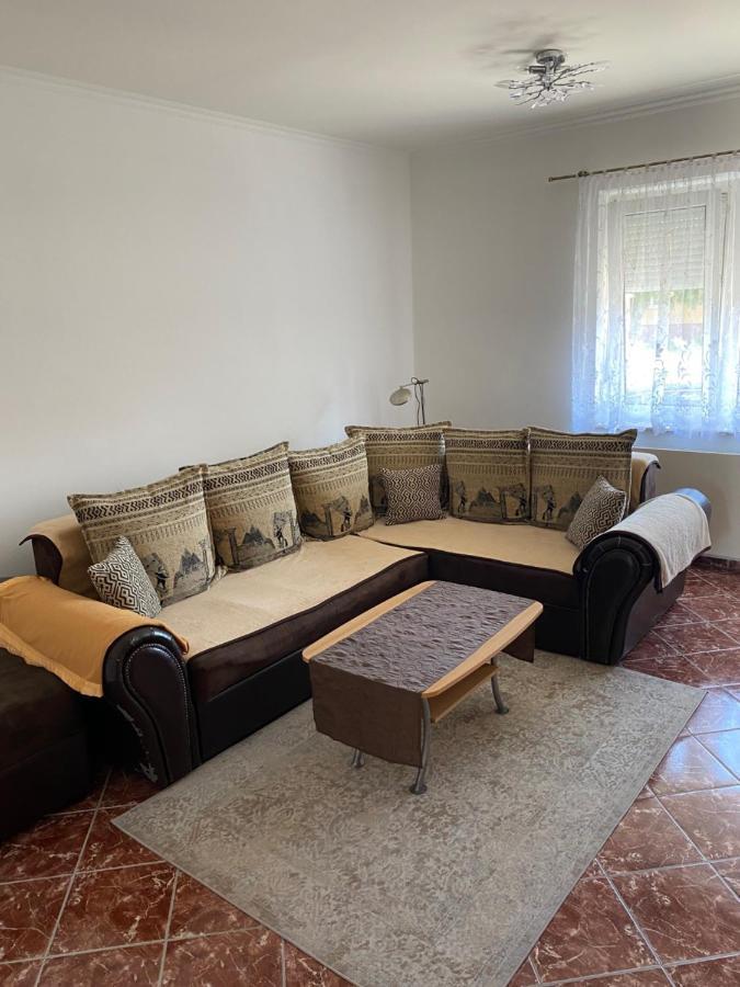 הוילה Otteveny House Damado Deluxe מראה חיצוני תמונה